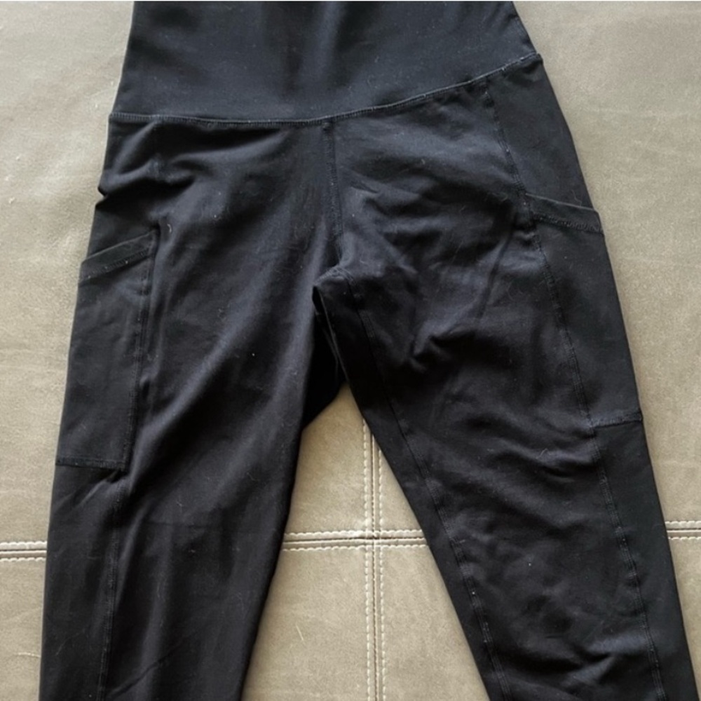 AERIE Offline Black High-Rise Leggings with Pocket Panel